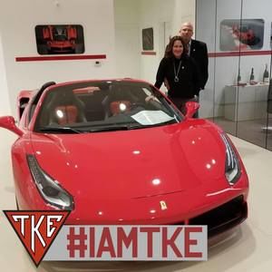 Meet your Posher, Tom